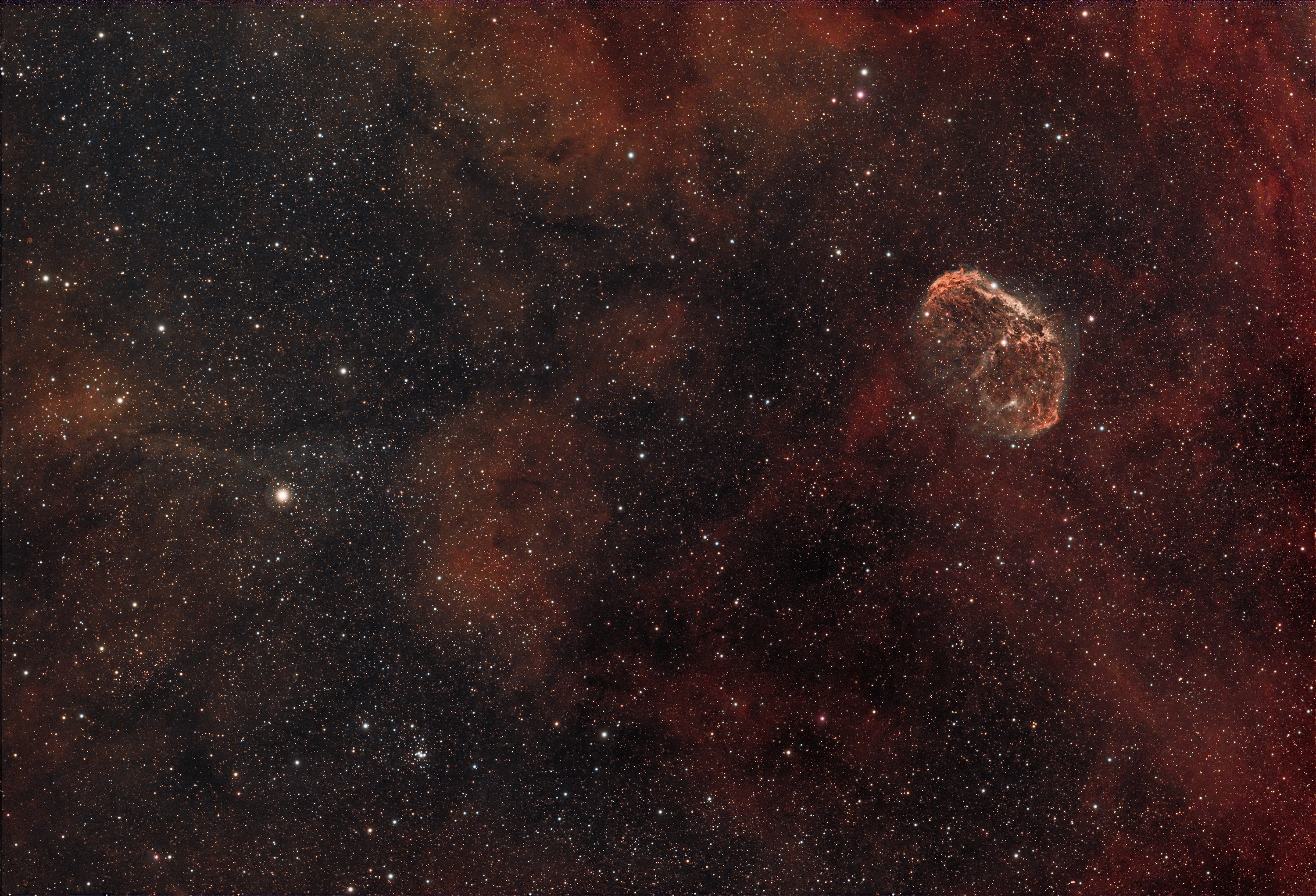 NGC 6888 Crescent Nebula in Cygnus